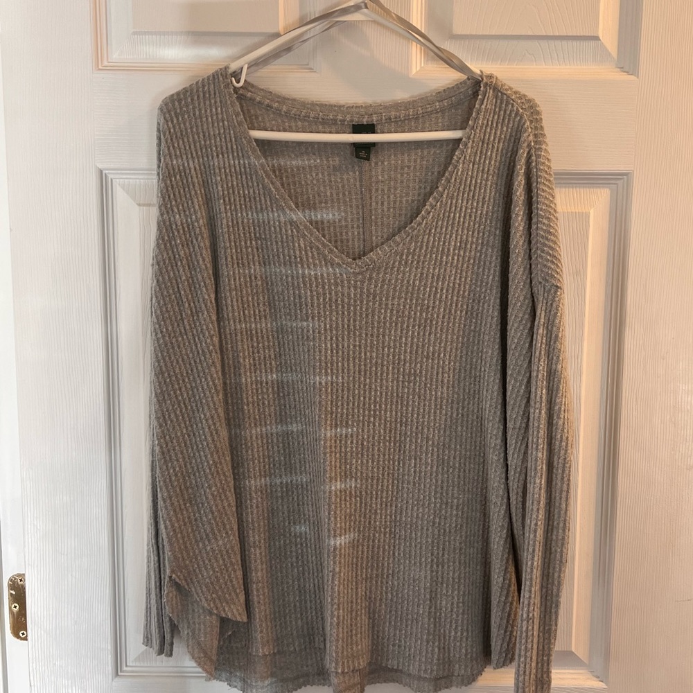 Grey thermal long sleeve top